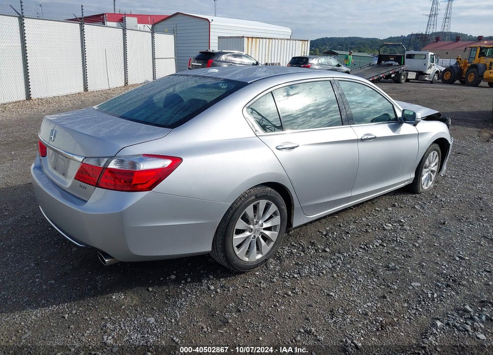 2015 HONDA ACCORD EX-L V-6 VIN: 1HGCR3F89FA020947