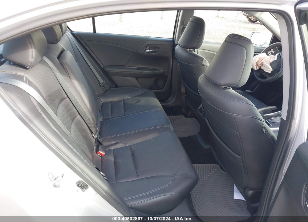 2015 HONDA ACCORD EX-L V-6 VIN: 1HGCR3F89FA020947