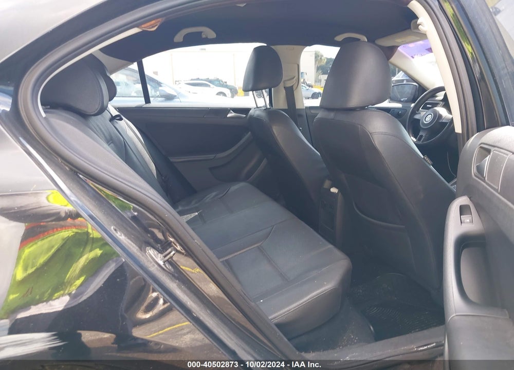 2012 VOLKSWAGEN JETTA 2.5L SE VIN: 3VWDX7AJ2CM108759