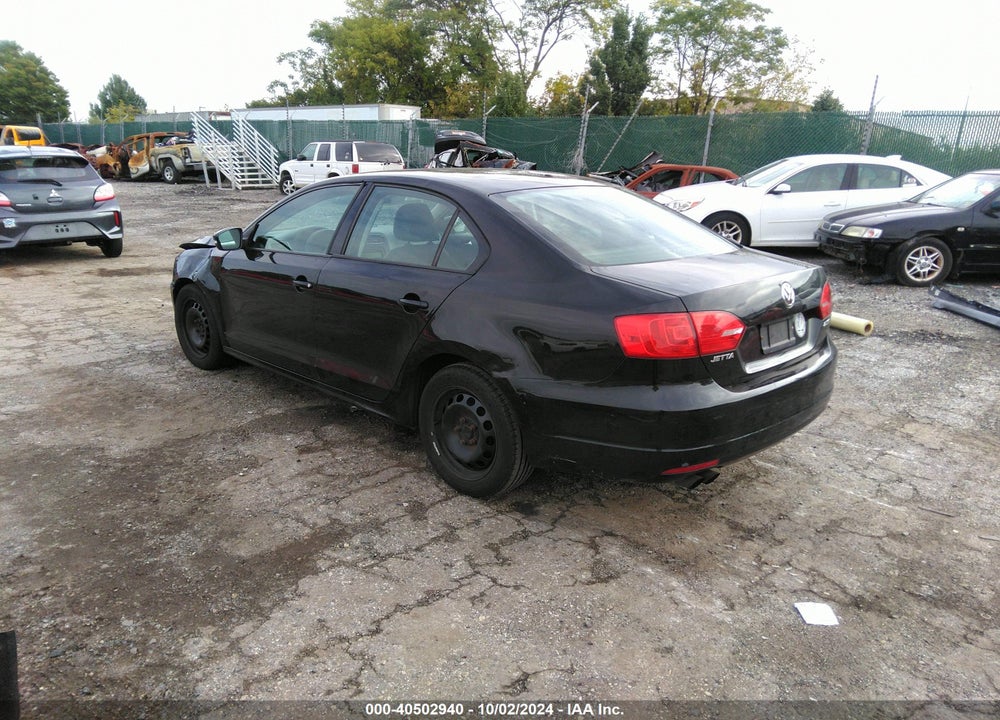 2011 VOLKSWAGEN JETTA 2.5L SE VIN: 3VWDZ7AJ3BM309823