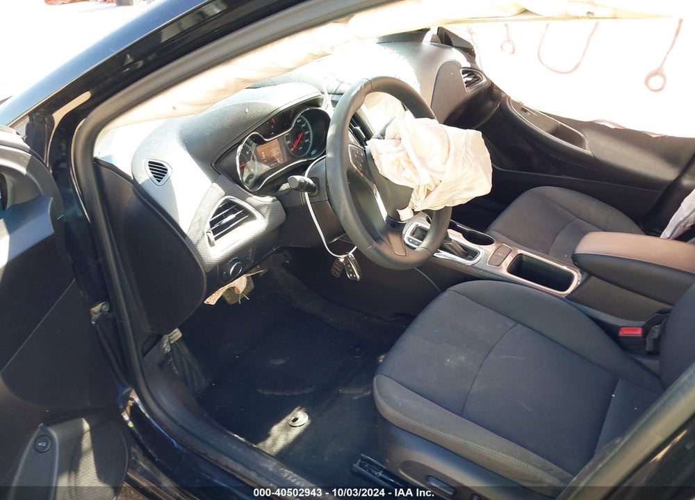 2018 CHEVROLET CRUZE LT AUTO VIN: 1G1BE5SM3J7235890