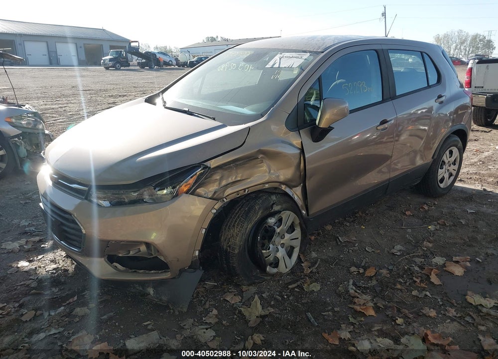 2018 CHEVROLET TRAX LS VIN: 3GNCJKSB0JL369909