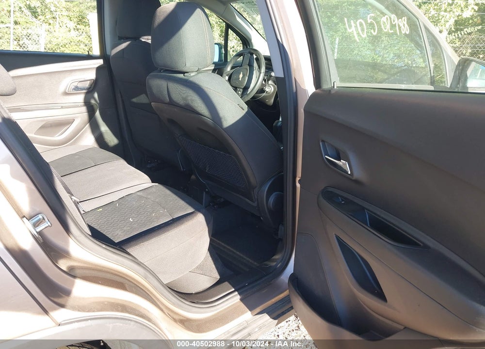 2018 CHEVROLET TRAX LS VIN: 3GNCJKSB0JL369909