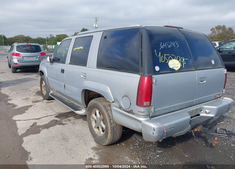 2000 GMC YUKON DENALI VIN: 1GKEK63R7YR205596