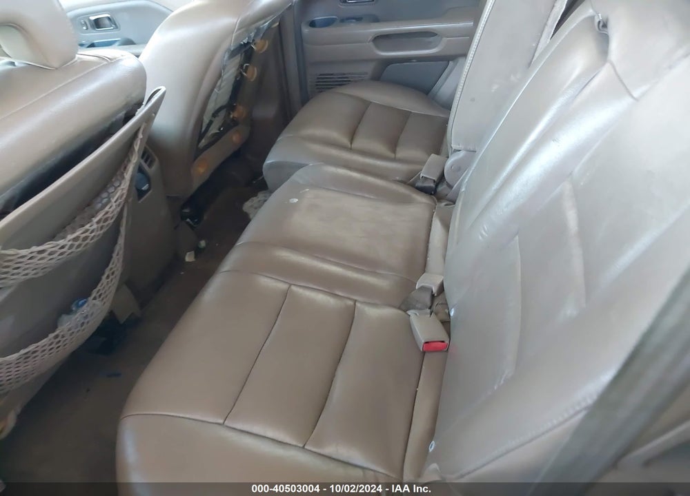 2006 HONDA PILOT EX-L VIN: 5FNYF28546B002406