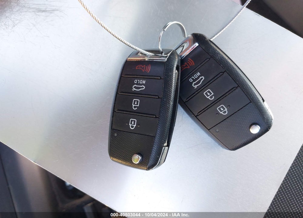 2018 KIA RIO EX VIN: 3KPA35AB4JE074006