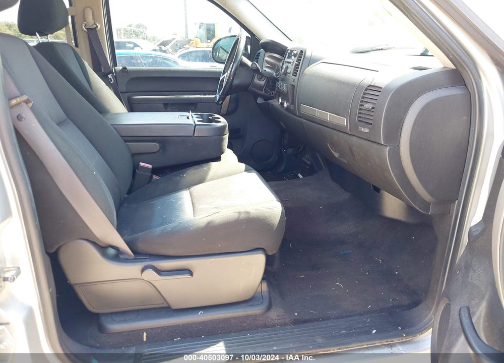 2010 CHEVROLET SILVERADO 1500 LT VIN: 3GCRKSEA3AG206229