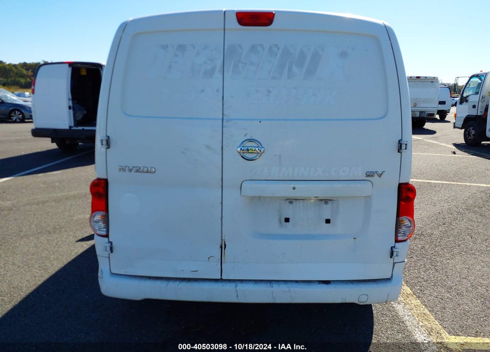 2015 NISSAN NV200 SV VIN: 3N6CM0KN1FK733604