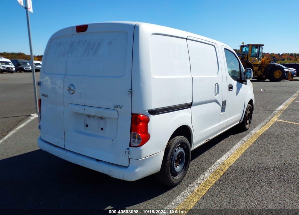 2015 NISSAN NV200 SV VIN: 3N6CM0KN1FK733604