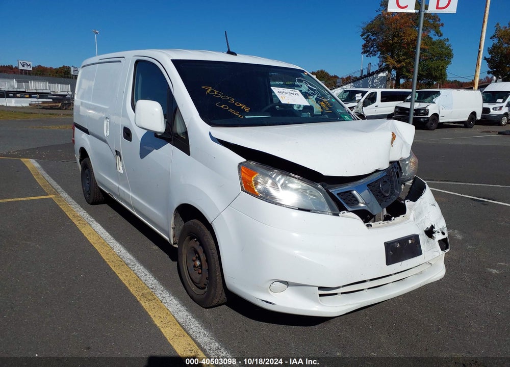 2015 NISSAN NV200 SV VIN: 3N6CM0KN1FK733604