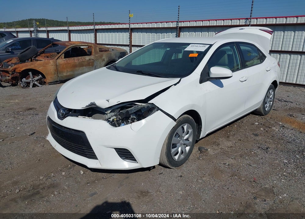 2015 TOYOTA COROLLA LE VIN: 5YFBURHE3FP246153