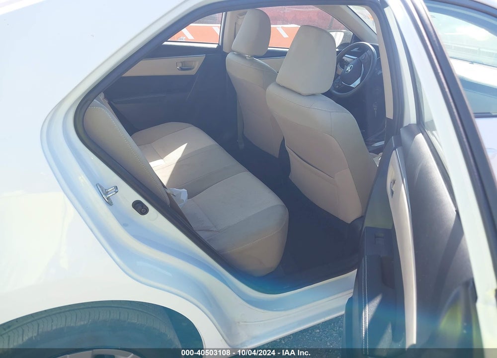 2015 TOYOTA COROLLA LE VIN: 5YFBURHE3FP246153