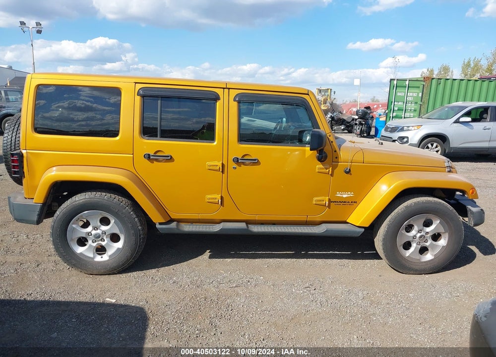 2014 JEEP WRANGLER UNLIMITED SAHARA VIN: 1C4BJWEG3EL183933