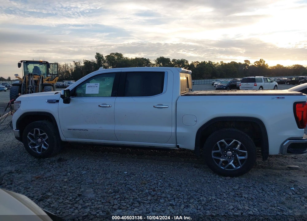 2024 GMC SIERRA 1500 4WD SHORT BOX SLT VIN: 3GTUUDED4RG114522