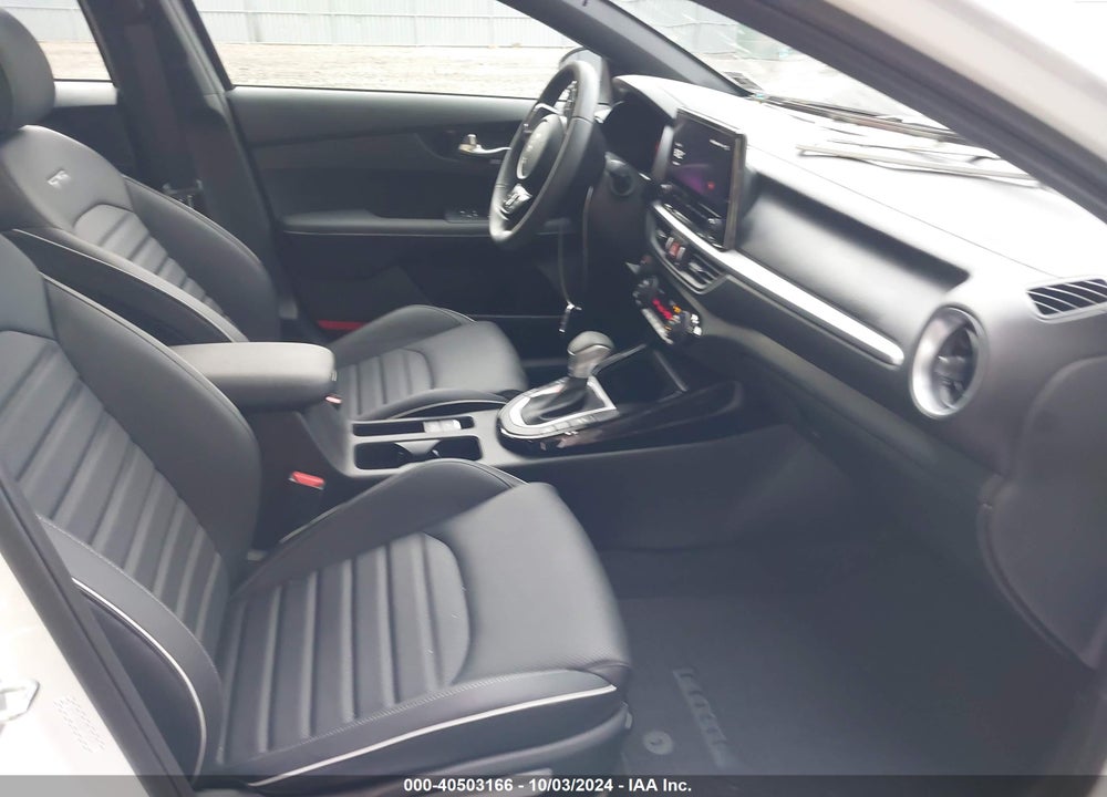 2024 KIA FORTE GT LINE VIN: 3KPF54AD2RE782441