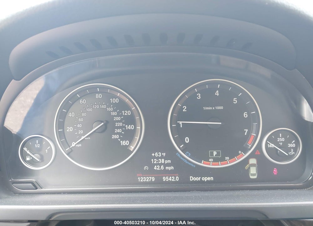 2013 BMW 528I XDRIVE VIN: WBAXH5C52DD111446