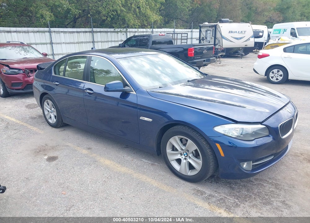 2013 BMW 528I XDRIVE VIN: WBAXH5C52DD111446