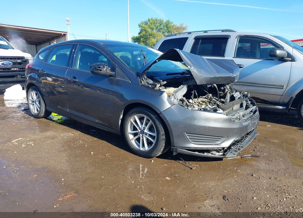 2017 FORD FOCUS SE VIN: 1FADP3K24HL258633