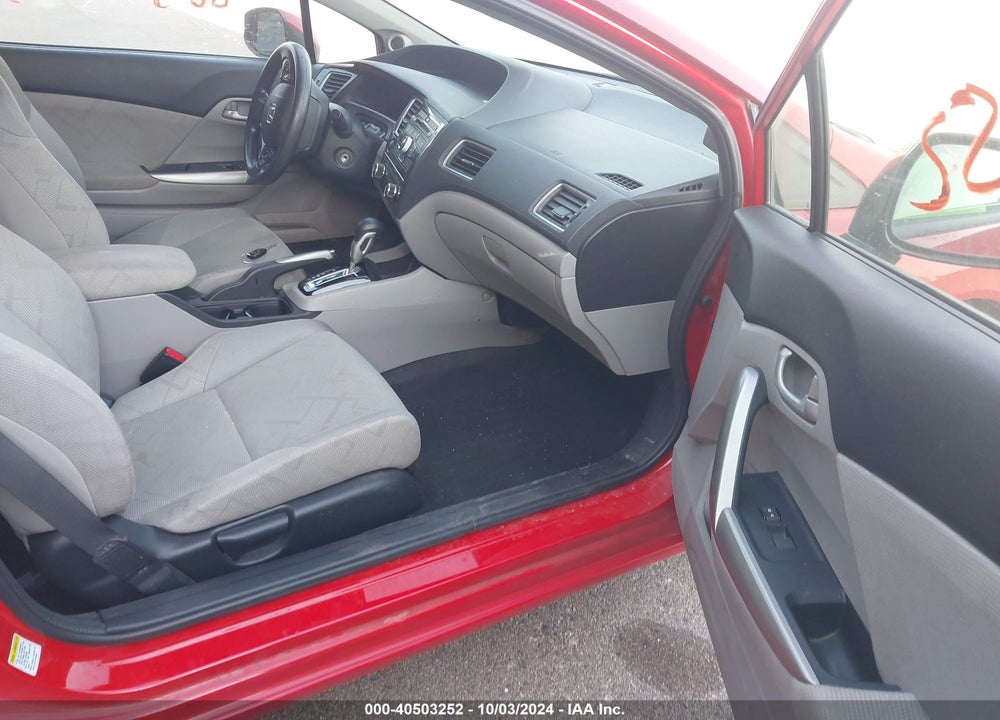 2013 HONDA CIVIC LX VIN: 2HGFG3B50DH506737