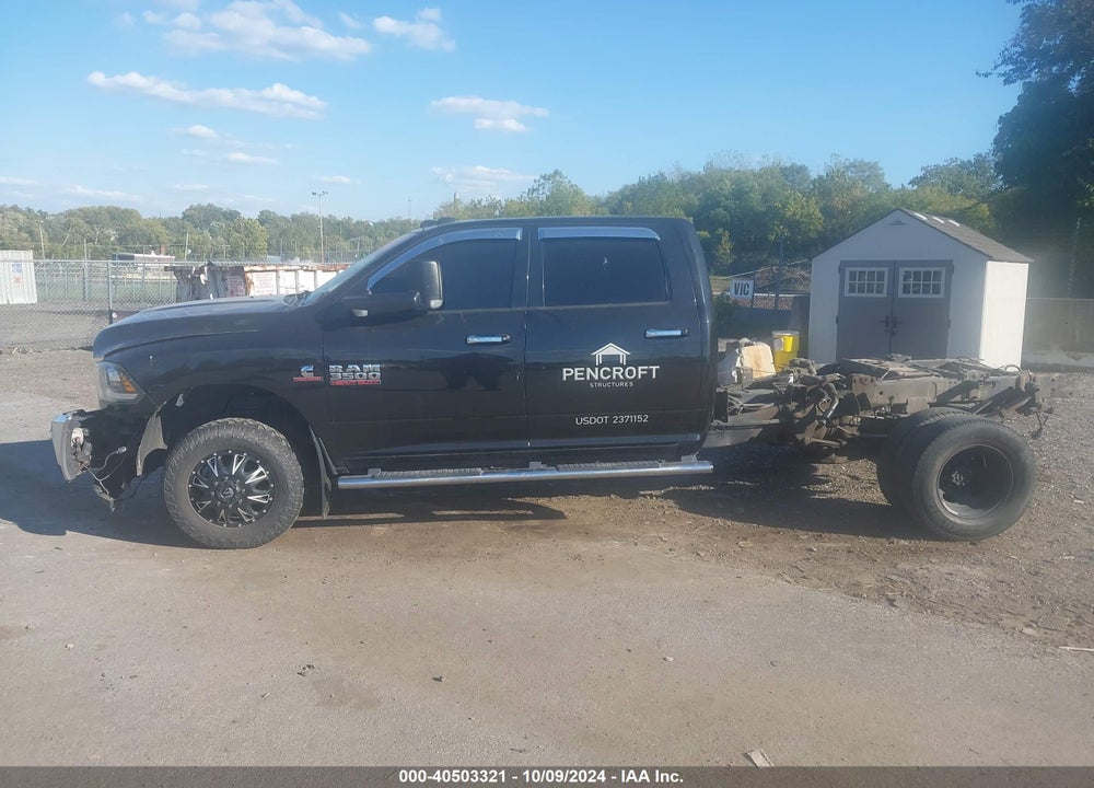 2017 RAM 3500 BIG HORN  4X4 8' BOX VIN: 3C63RRHLXHG534224