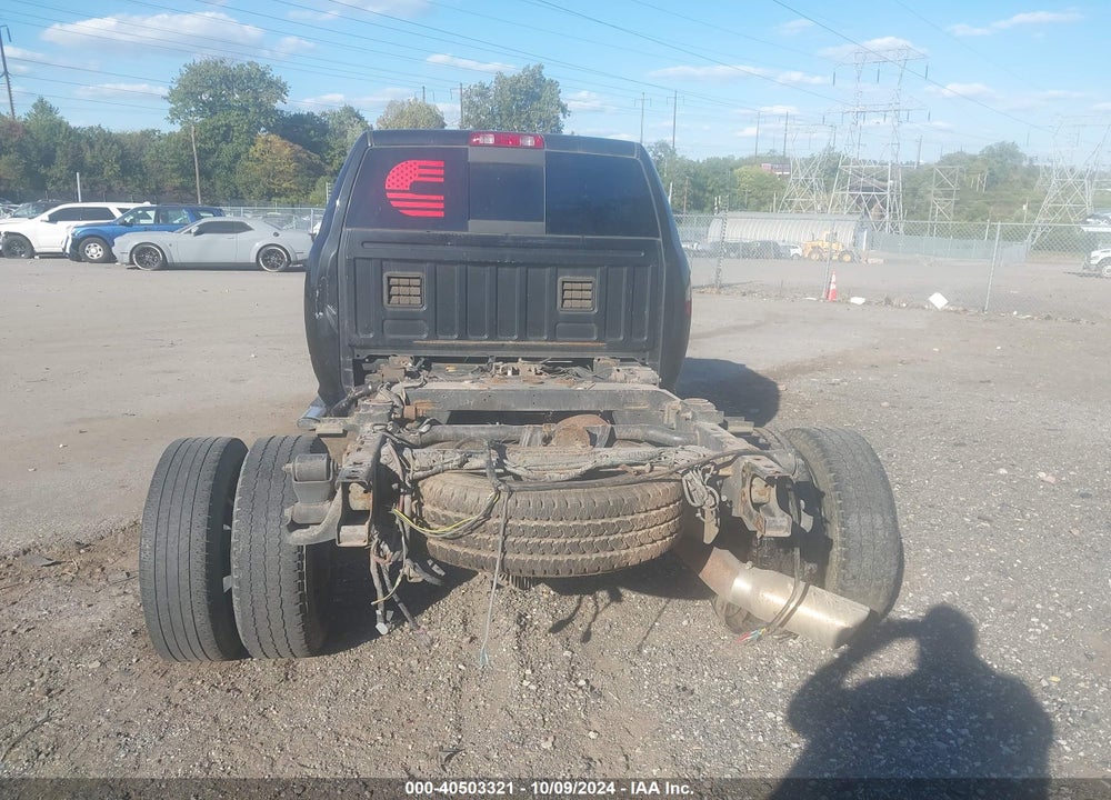 2017 RAM 3500 BIG HORN  4X4 8' BOX VIN: 3C63RRHLXHG534224