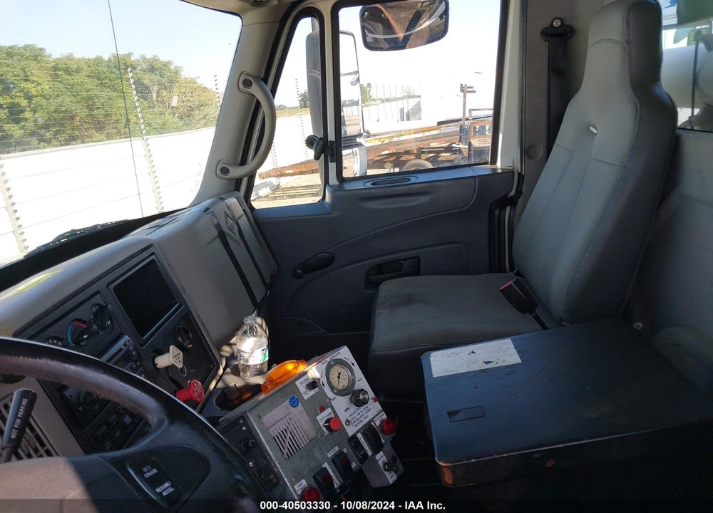 2011 INTERNATIONAL 4000 4400 VIN: 1HTMKAAN8BH319651