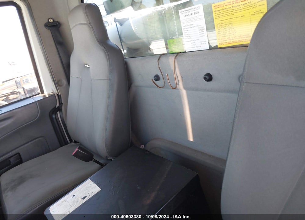 2011 INTERNATIONAL 4000 4400 VIN: 1HTMKAAN8BH319651