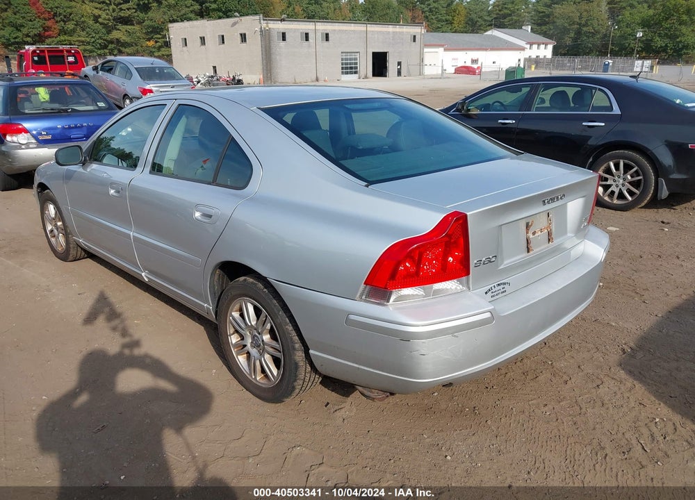 2007 VOLVO S60 2.5T VIN: YV1RH592672603674