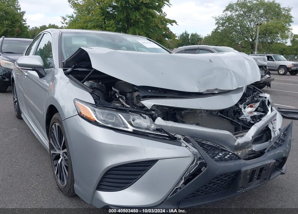 2019 TOYOTA CAMRY SE VIN: 4T1B11HK4KU704470