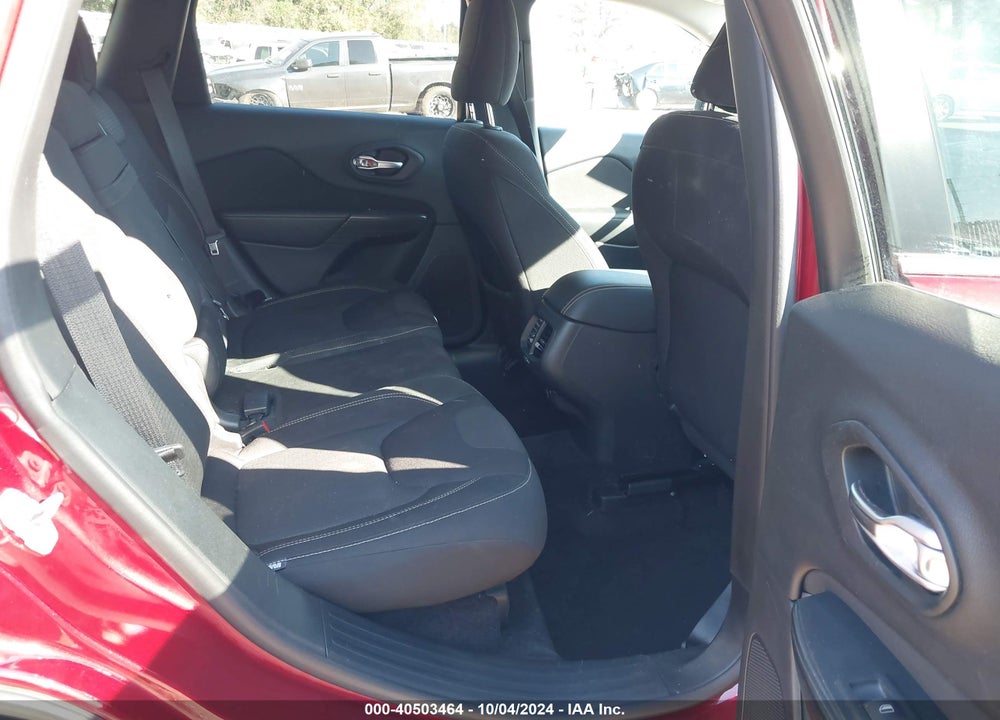 2016 JEEP CHEROKEE LATITUDE VIN: 1C4PJLCB7GW302628