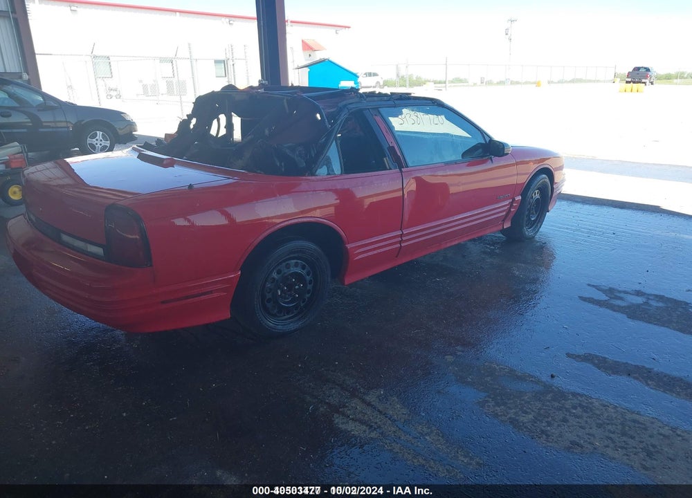 1994 OLDSMOBILE CUTLASS SUPREME VIN: 1G3WT35M1RD308525