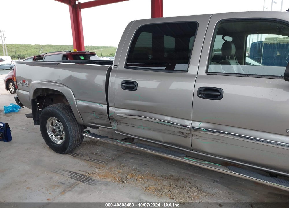 2003 GMC SIERRA 2500HD SLT VIN: 1GTHK23103F193779