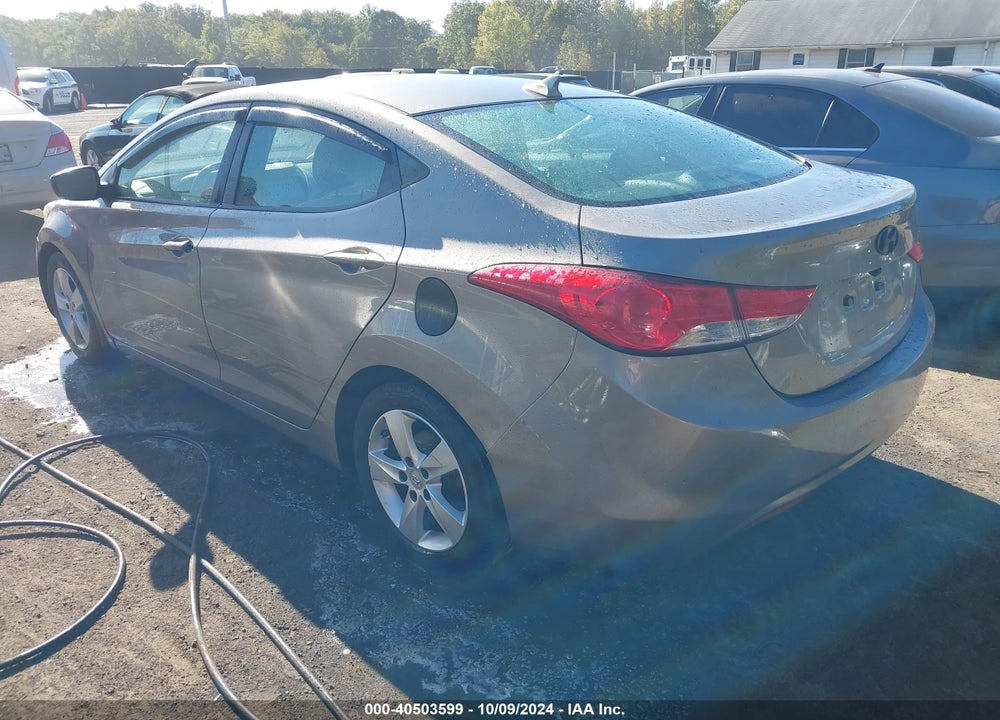 2013 HYUNDAI ELANTRA GLS VIN: 5NPDH4AE5DH258230