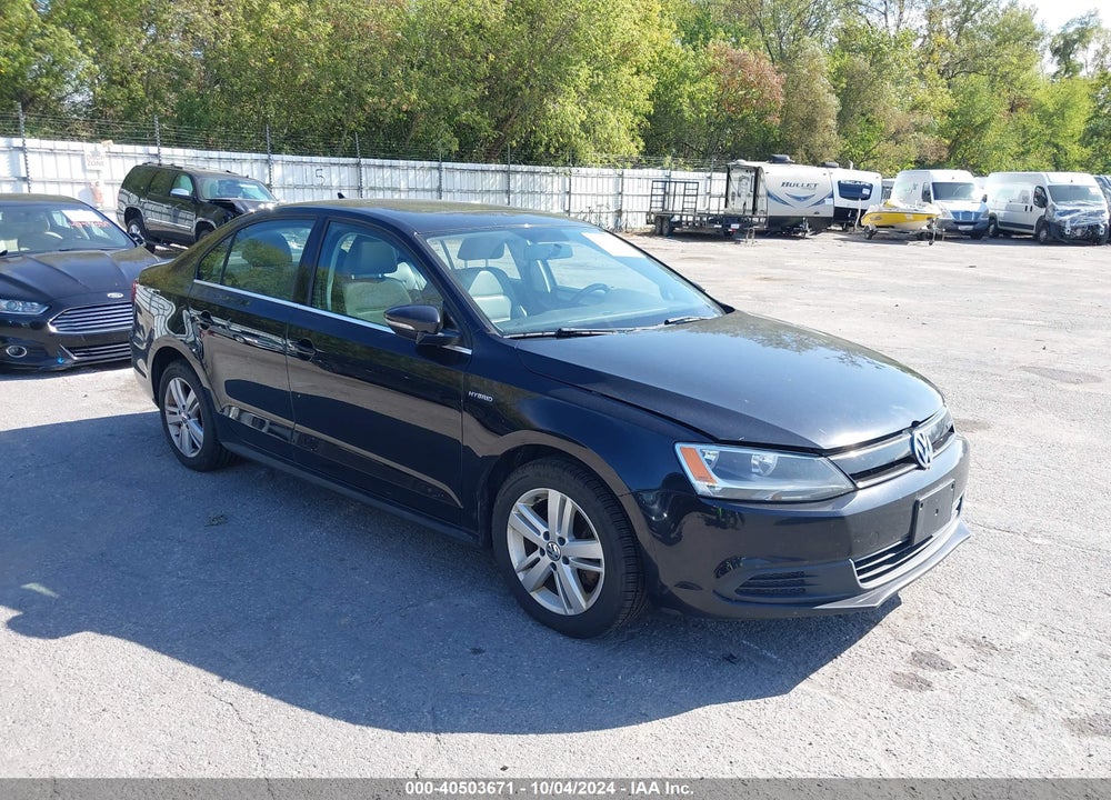 2014 VOLKSWAGEN JETTA HYBRID SEL VIN: 3VW637AJ8EM283430