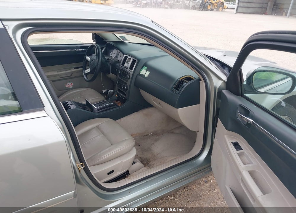 2005 CHRYSLER 300 TOURING VIN: 2C3JA53G75H157300