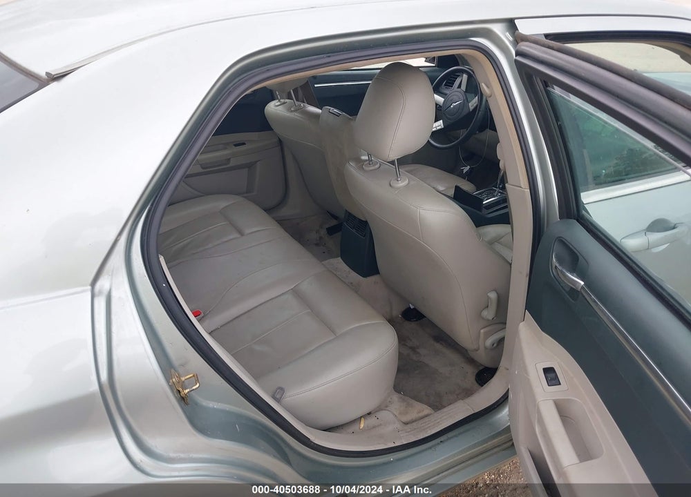 2005 CHRYSLER 300 TOURING VIN: 2C3JA53G75H157300