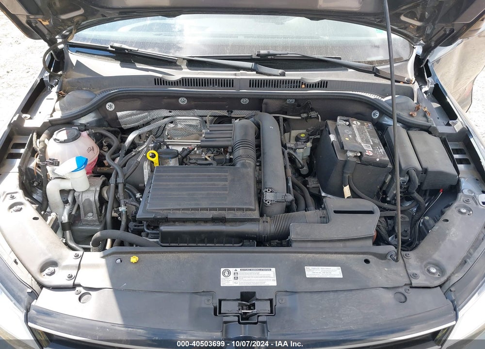 2018 VOLKSWAGEN JETTA 1.4T SE/1.4T WOLFSBURG EDITION VIN: 3VWDB7AJ0JM215997