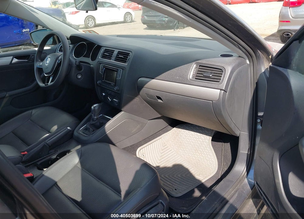 2018 VOLKSWAGEN JETTA 1.4T SE/1.4T WOLFSBURG EDITION VIN: 3VWDB7AJ0JM215997
