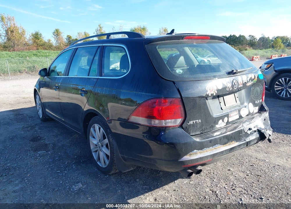 2013 VOLKSWAGEN JETTA SPORTWAGEN 2.5L SE VIN: 3VWPP7AJ8DM630505