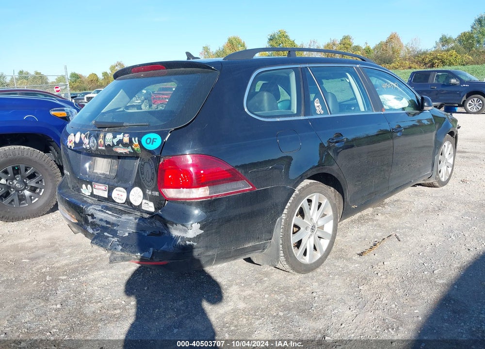 2013 VOLKSWAGEN JETTA SPORTWAGEN 2.5L SE VIN: 3VWPP7AJ8DM630505