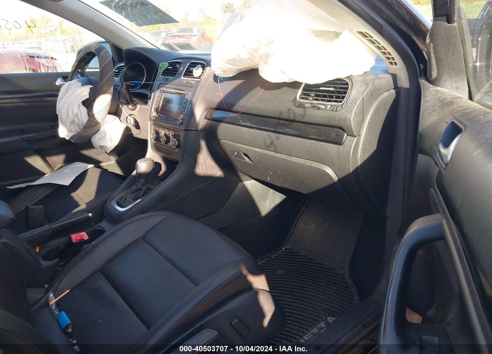 2013 VOLKSWAGEN JETTA SPORTWAGEN 2.5L SE VIN: 3VWPP7AJ8DM630505
