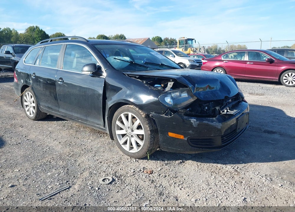 2013 VOLKSWAGEN JETTA SPORTWAGEN 2.5L SE VIN: 3VWPP7AJ8DM630505