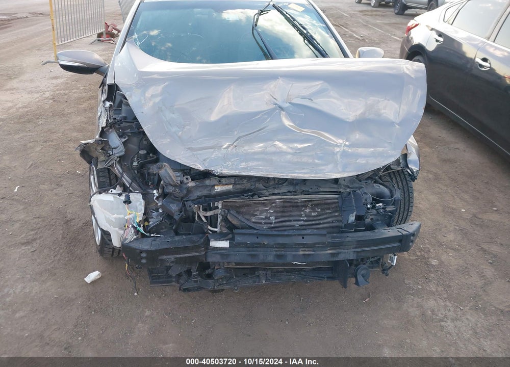 2012 HYUNDAI ELANTRA LIMITED VIN: 5NPDH4AE2CH090853