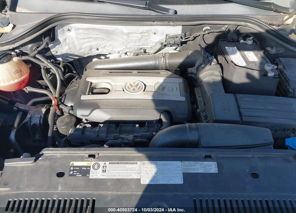 2013 VOLKSWAGEN TIGUAN SE VIN: WVGAV7AX7DW556976