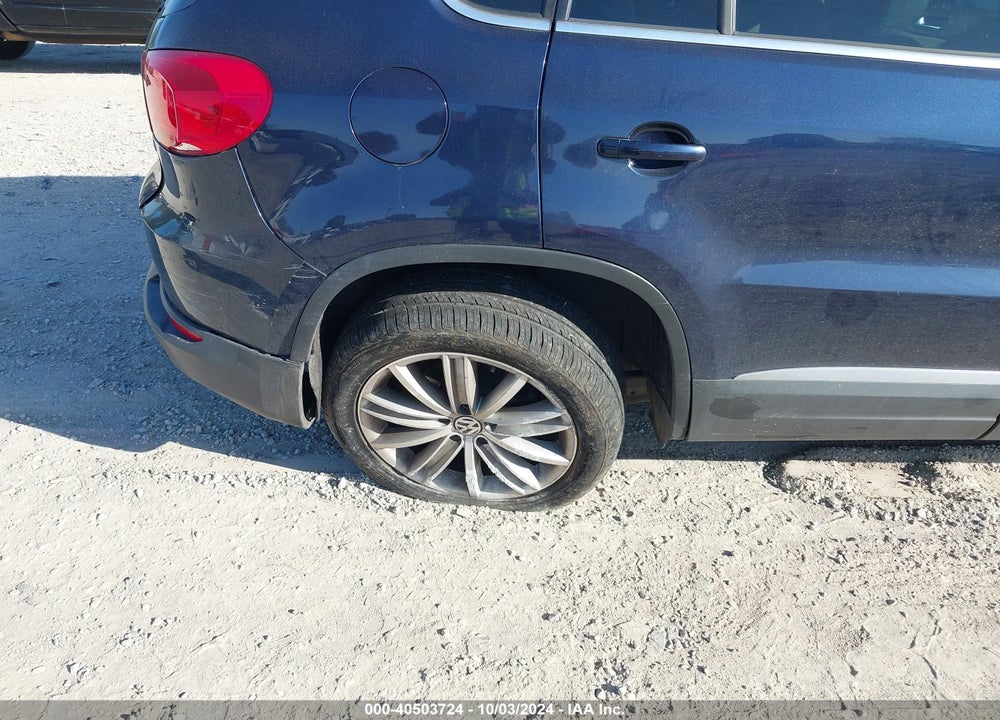 2013 VOLKSWAGEN TIGUAN SE VIN: WVGAV7AX7DW556976