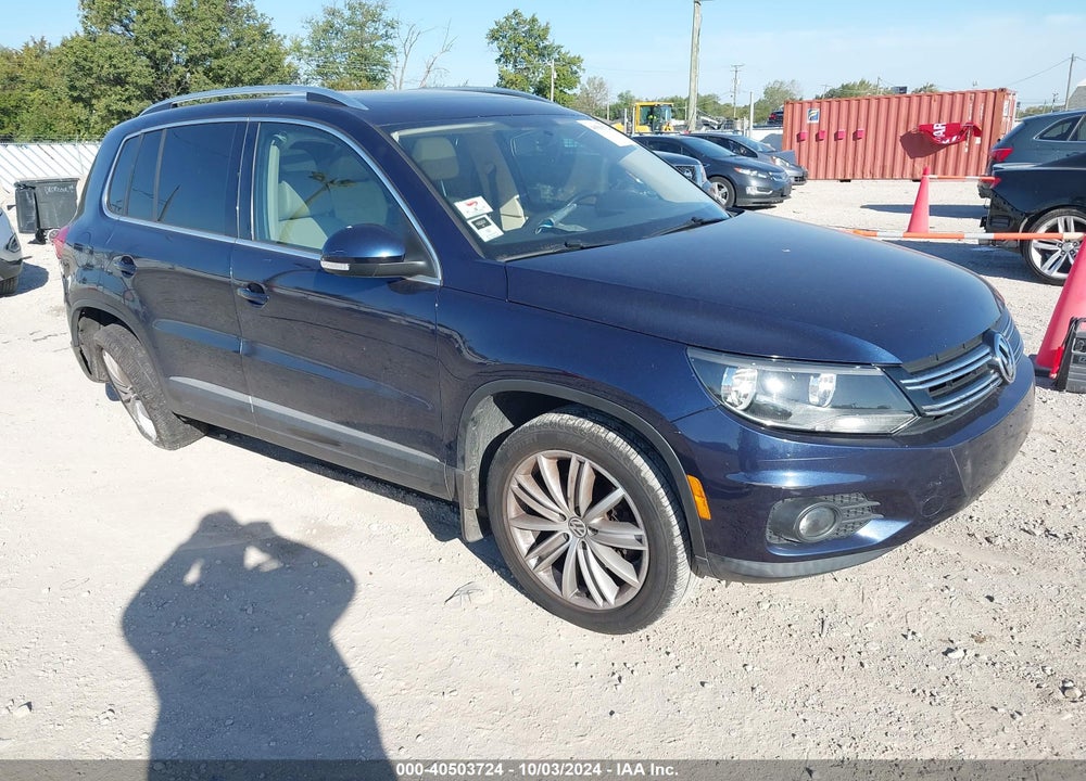 2013 VOLKSWAGEN TIGUAN SE VIN: WVGAV7AX7DW556976