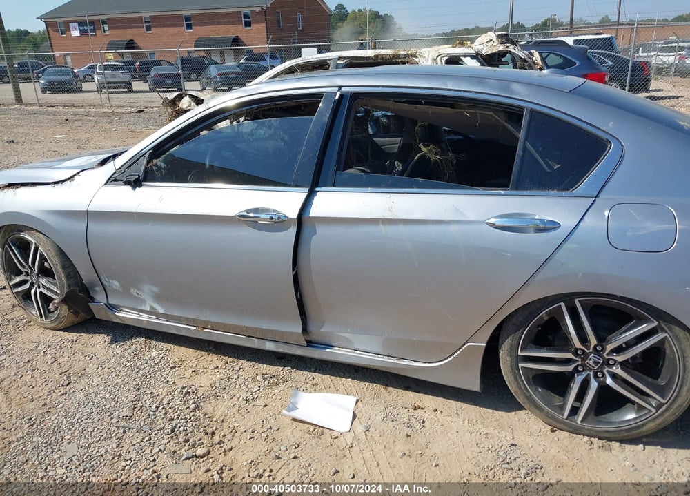 2017 HONDA ACCORD TOURING V6 VIN: 1HGCR3F92HA042865
