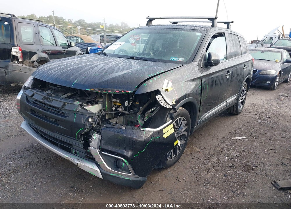2018 MITSUBISHI OUTLANDER ES VIN: JA4AD2A34JJ000702