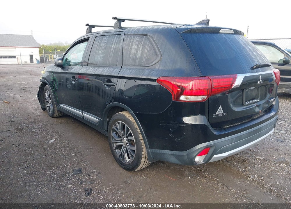 2018 MITSUBISHI OUTLANDER ES VIN: JA4AD2A34JJ000702