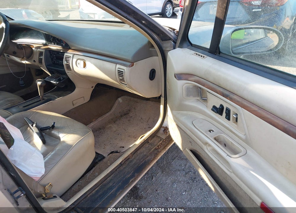 1997 OLDSMOBILE EIGHTY-EIGHT LS VIN: 1G3HN52K0V4847679